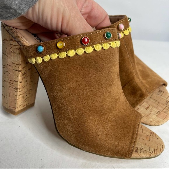 Artsy Art to Wear Boho Heeled Mule Sandals Size 8.5 - Picture 2 of 12